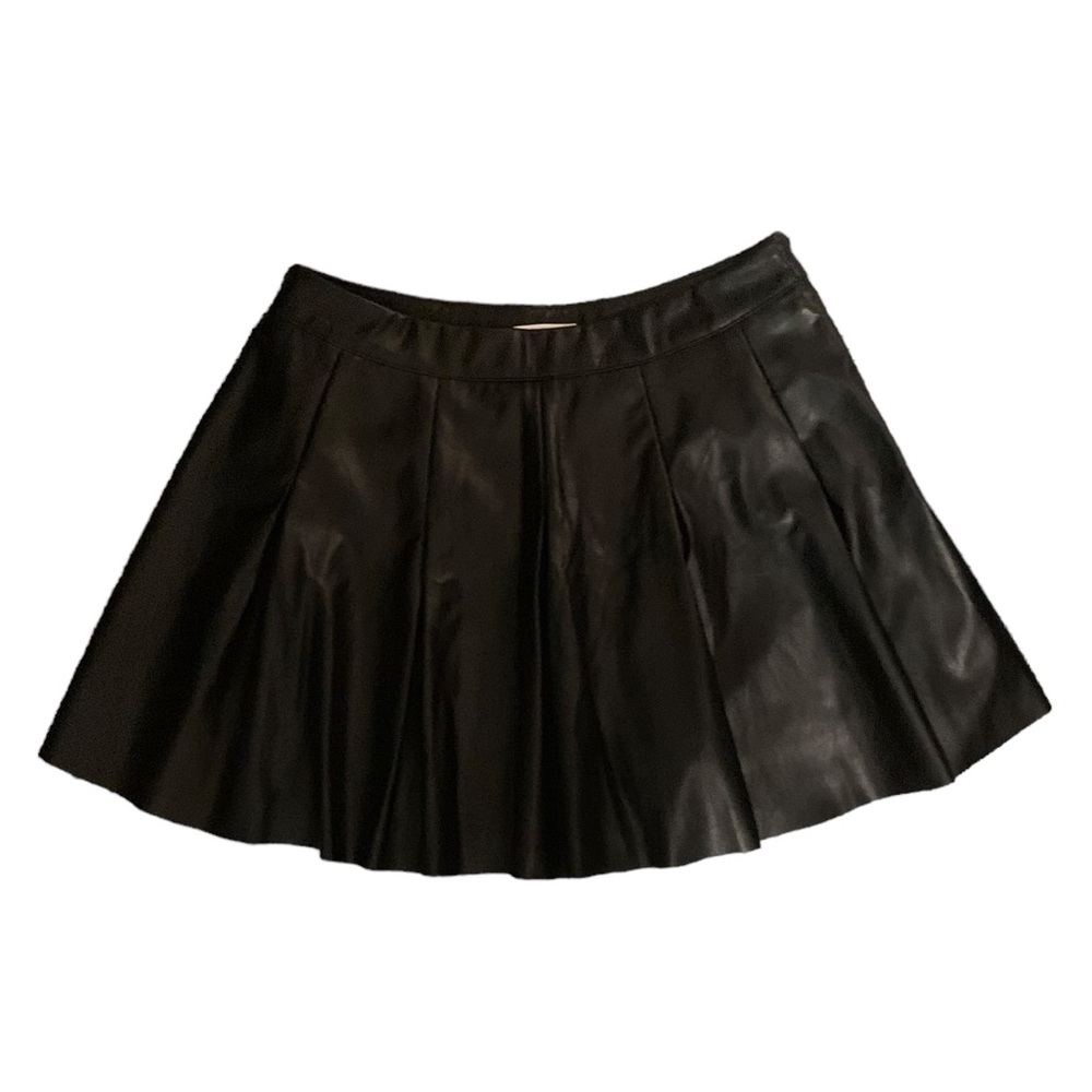 Better Be Faux Leather pleated skort size L